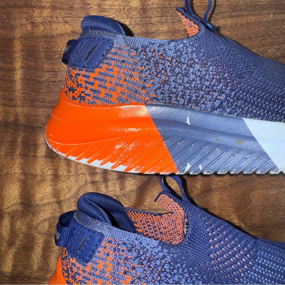 Skechers Kids Blue Slip-On Sneakers. Size 1. - Picture 14 of 15